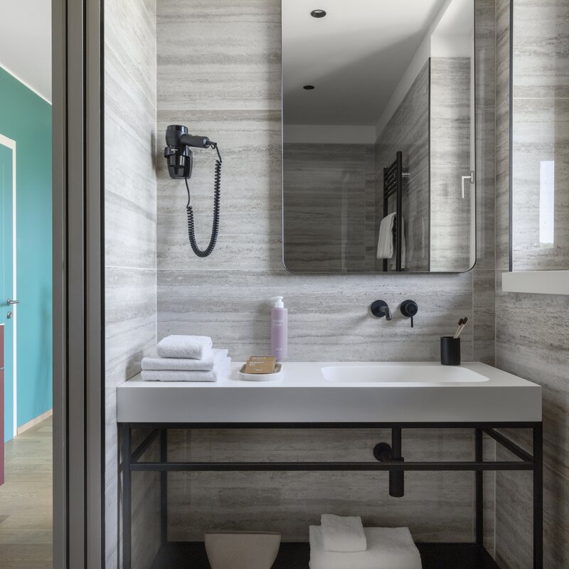 Suite Idro 19
