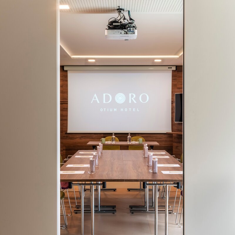 meeting-room (4).jpg