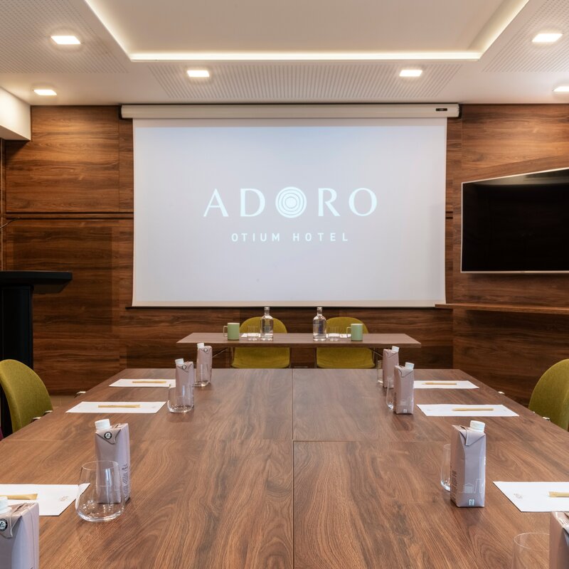 meeting-room (3).jpg