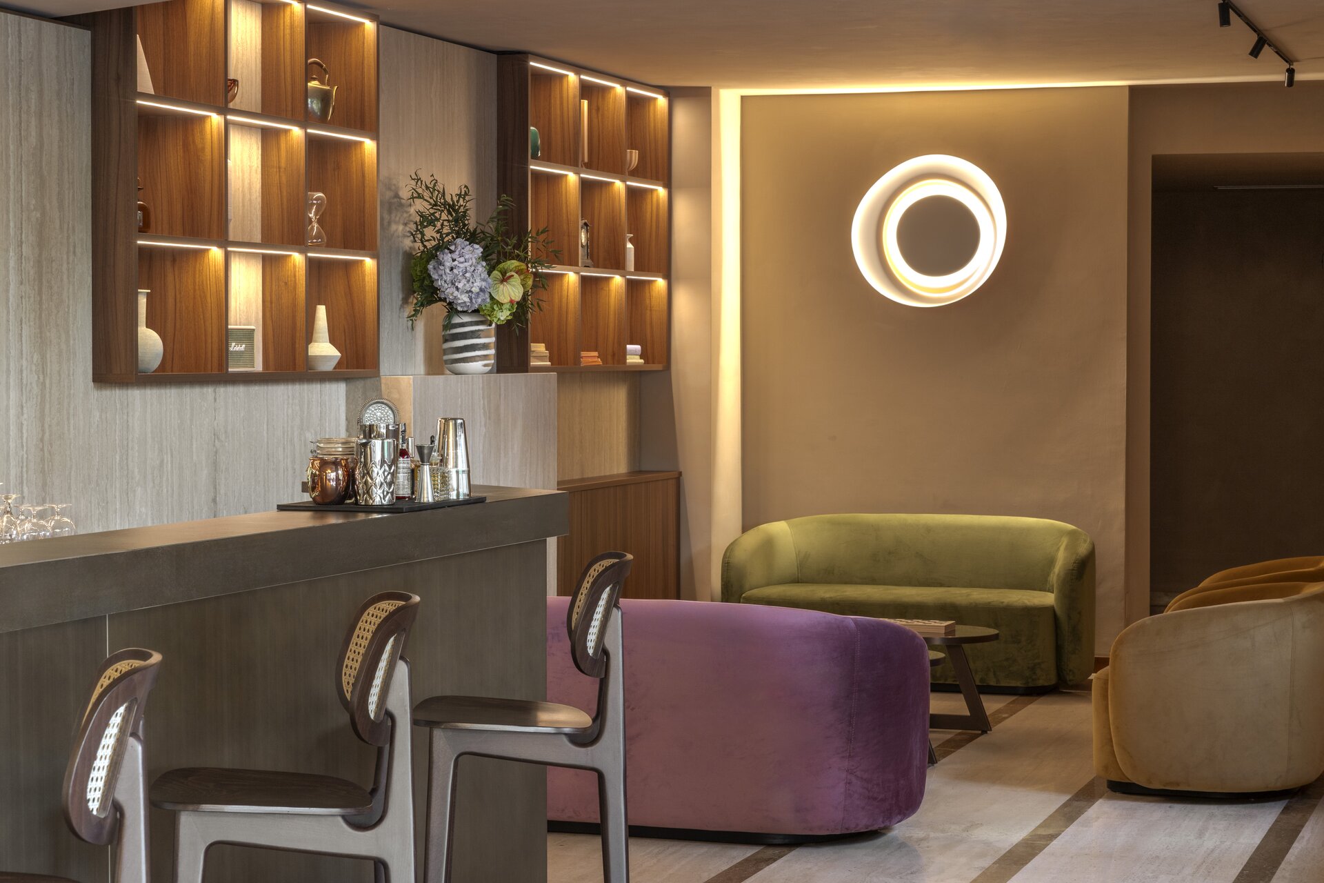 Bar 1
