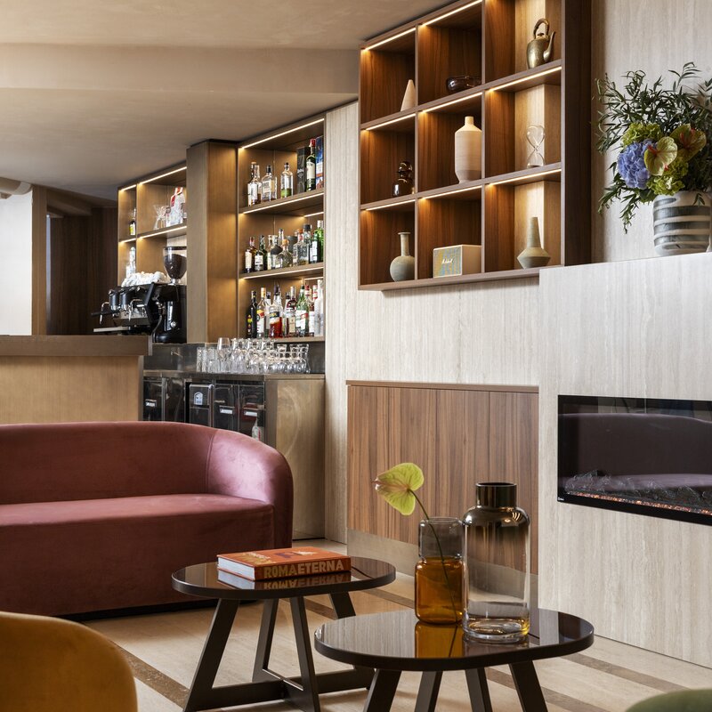 bar-2.jpg