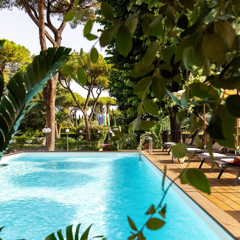 pool-3.jpg